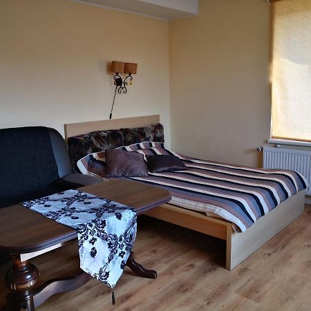 Kambario Nuoma Su Bendru Vonios Kambariu Apartment Kaunas Ngoại thất bức ảnh